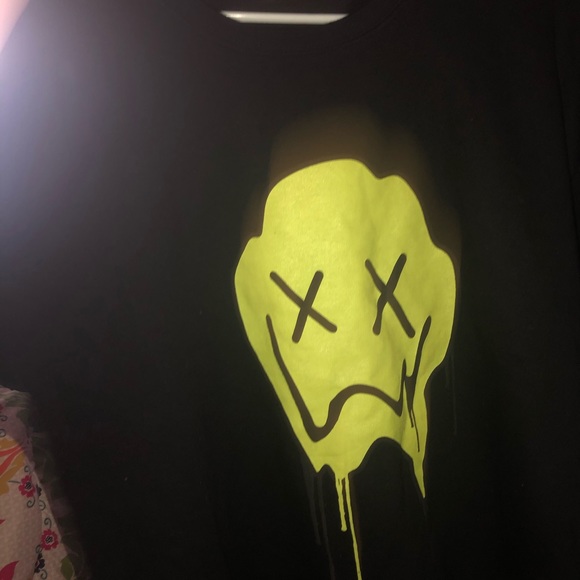 Sweatshirt - Picture 2 of 2